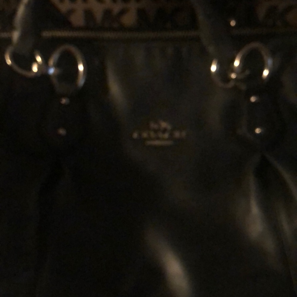 Beautiful slightly worn coach purse